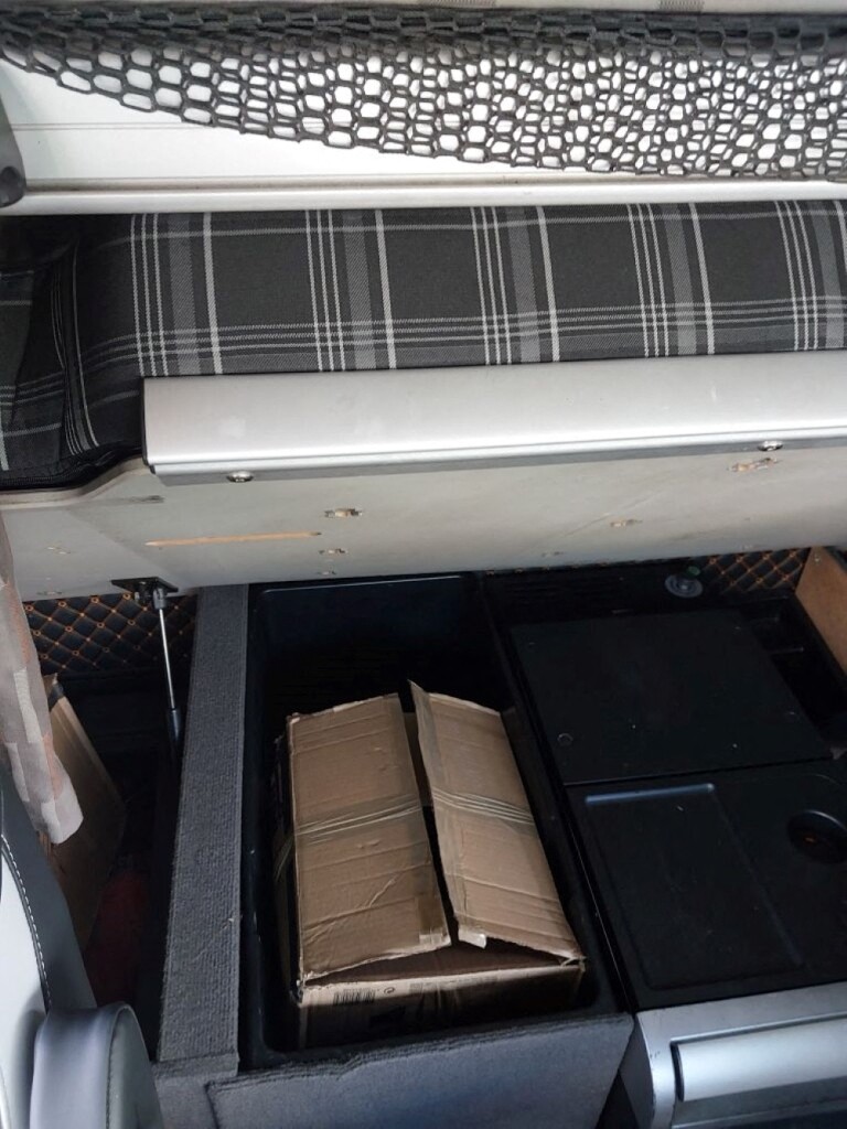Drogue dissimulée sous la couchette du chauffeur de camion
